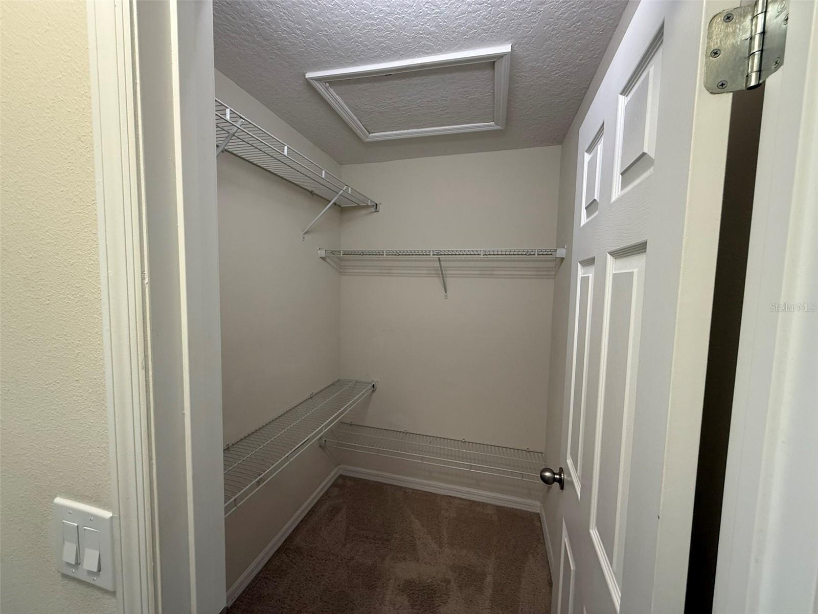 Listing photo id 17 for 1753 Fulfillment Drive