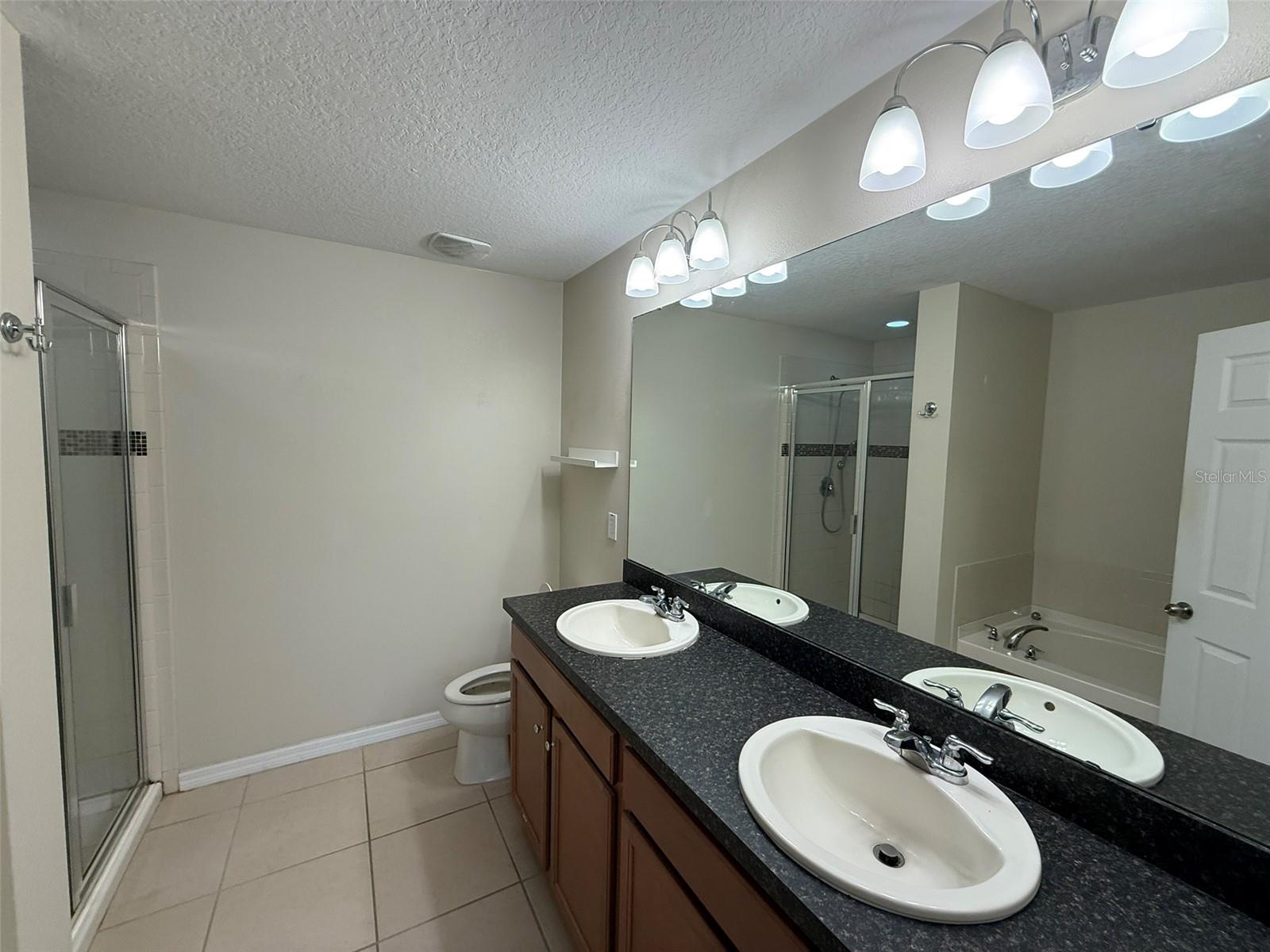 Listing photo id 18 for 1753 Fulfillment Drive