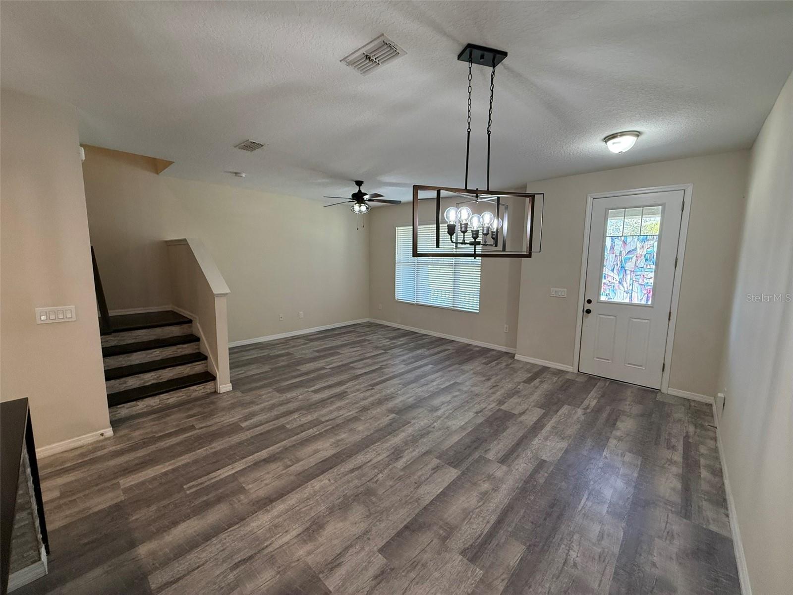 Listing photo id 2 for 1753 Fulfillment Drive