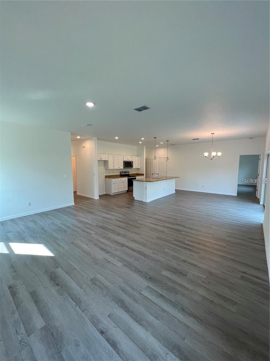 Image 14 of 29 For 580 Treemont Avenue Sw