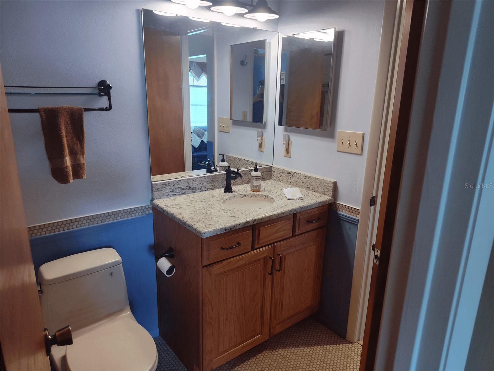 Image 21 of 54 For 8850 Pine Bay Court