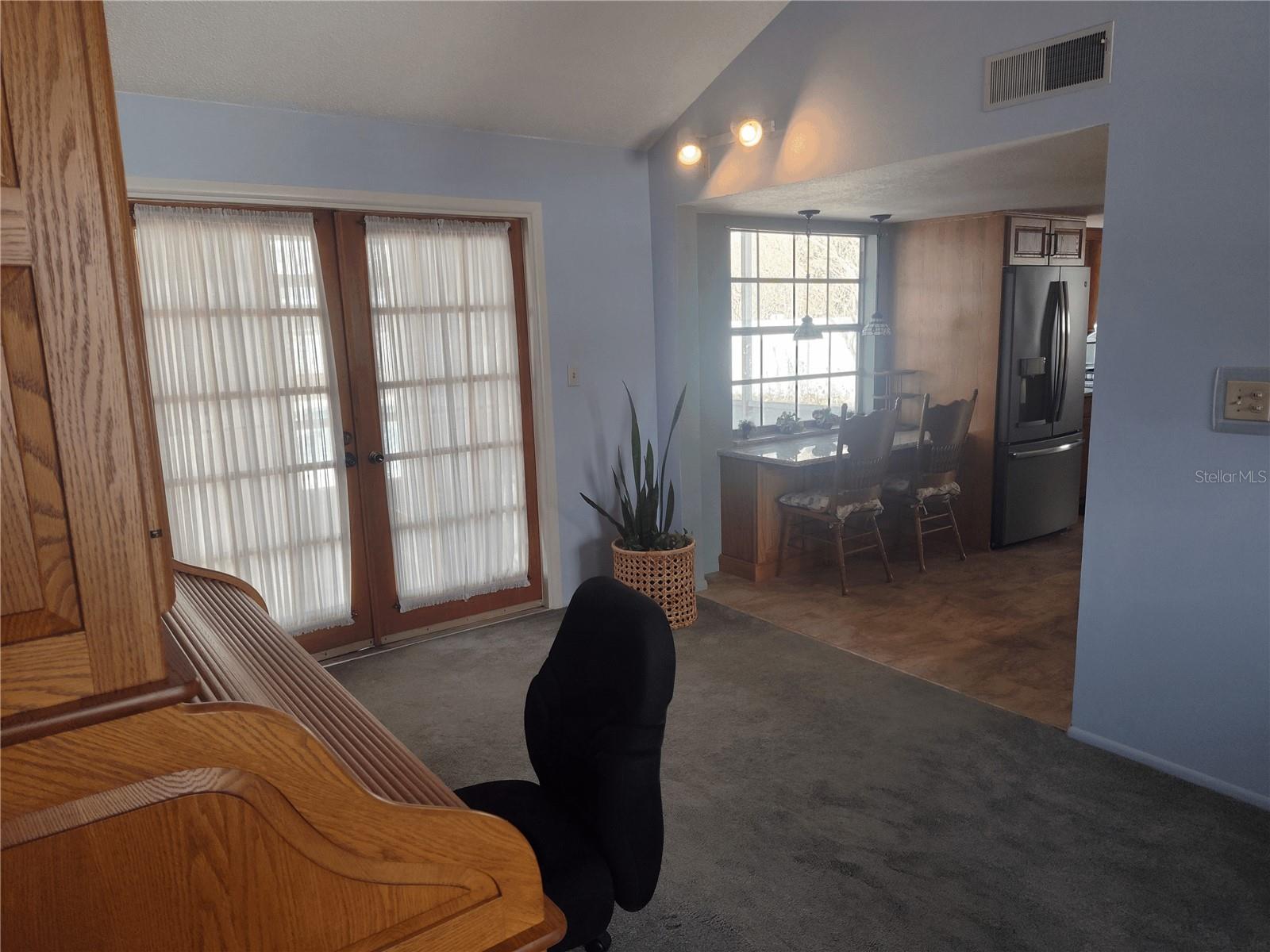 Image 25 of 54 For 8850 Pine Bay Court