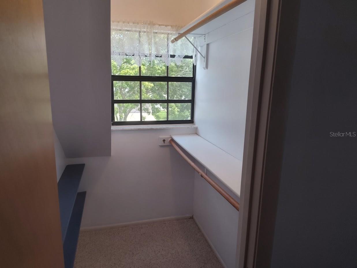 Image 35 of 54 For 8850 Pine Bay Court