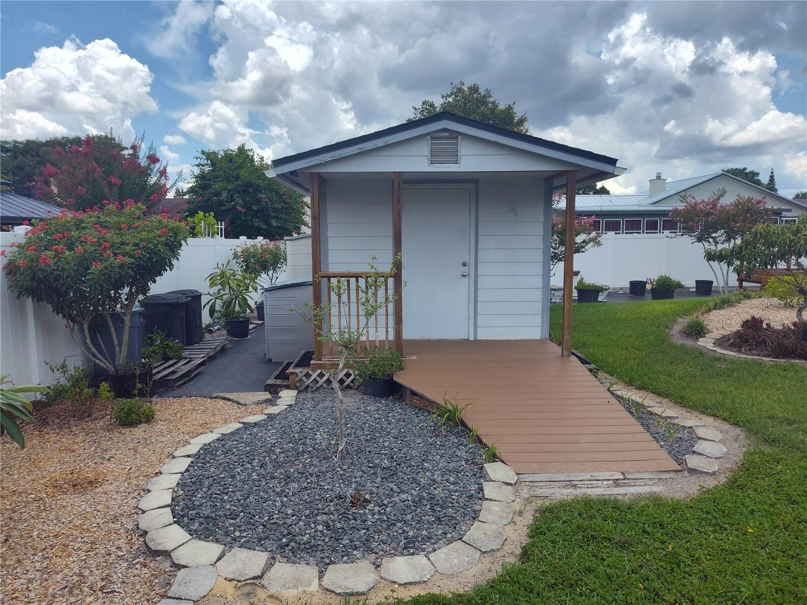 Image 43 of 54 For 8850 Pine Bay Court