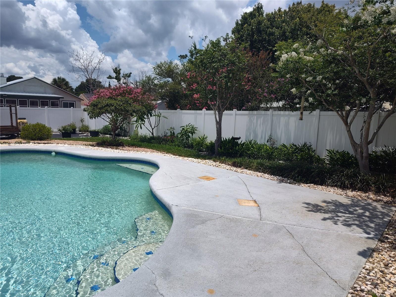 Image 46 of 54 For 8850 Pine Bay Court