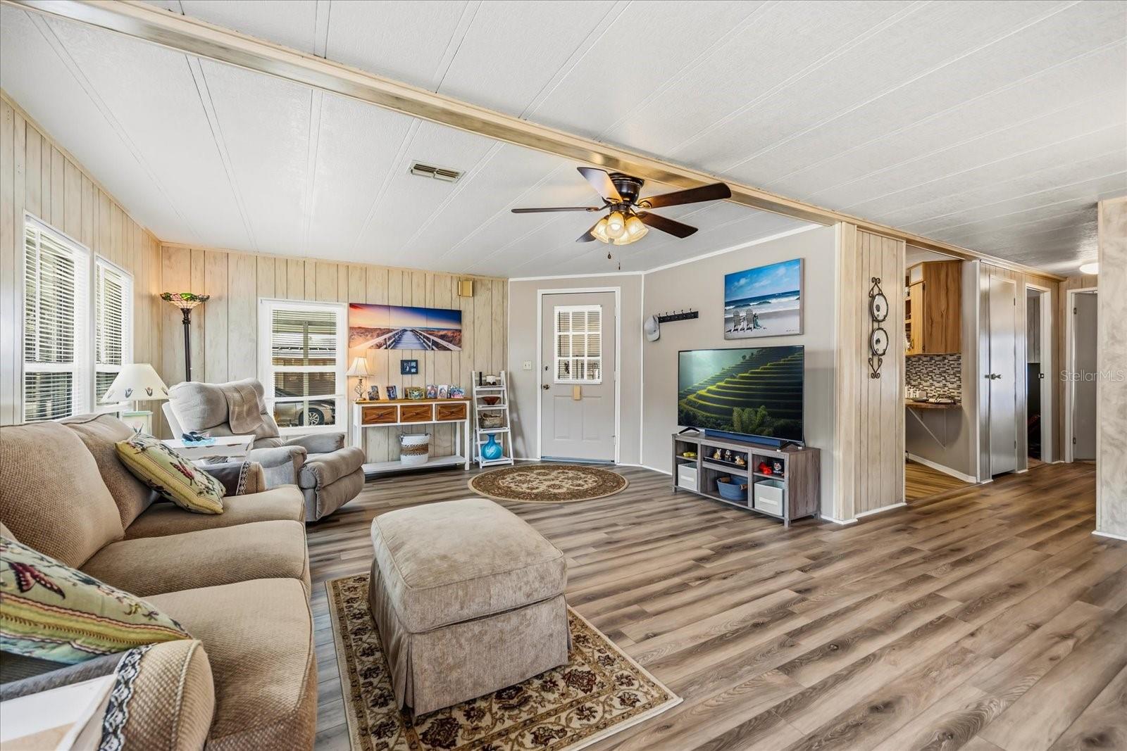 Image 5 of 45 For 3603 Citrus Circle 1483