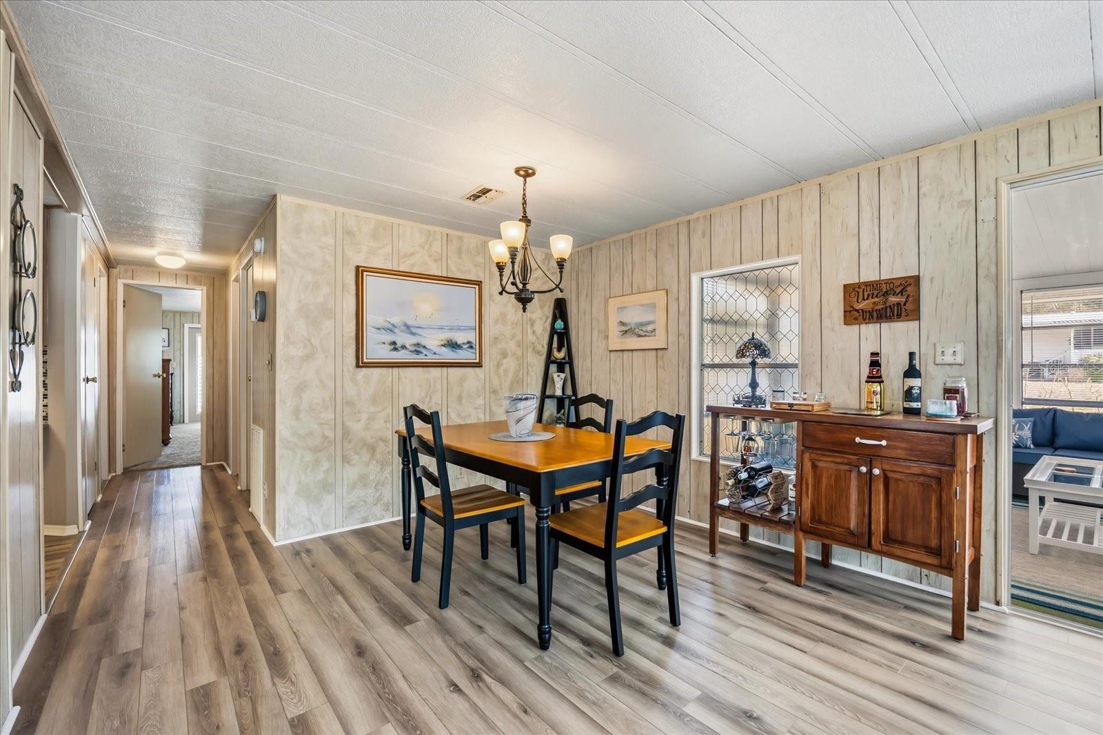 Image 8 of 45 For 3603 Citrus Circle 1483