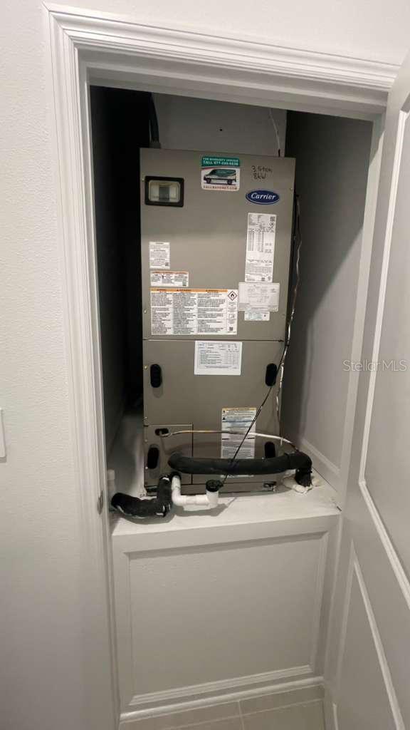 Image 12 of 32 For 2485 Rider Rain Lane