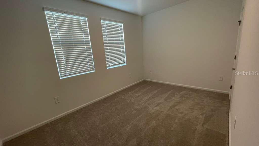 Image 16 of 32 For 2485 Rider Rain Lane