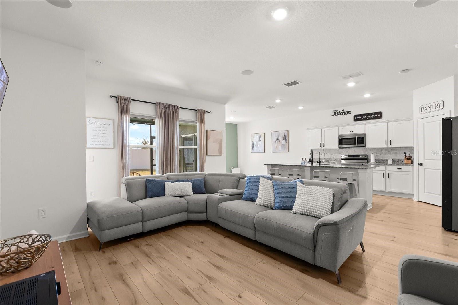 Image 5 of 25 For 2216 Crossbow Street