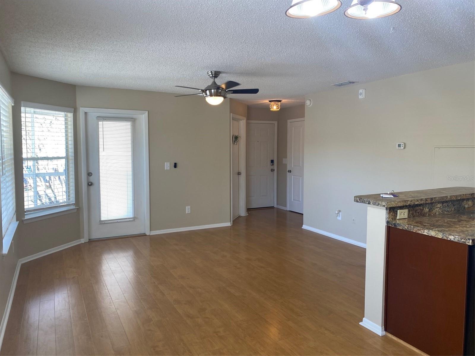 Image 7 of 35 For 2592 Grassy Point Drive 200