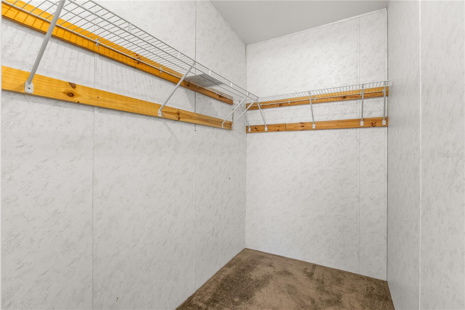 Image 19 of 45 For 17237 17th Circle