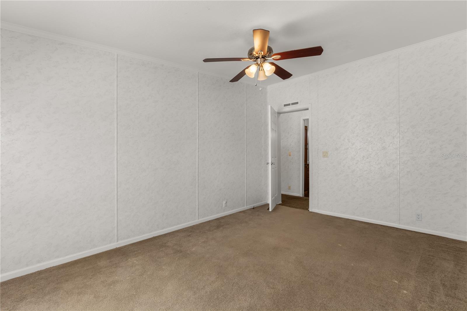 Image 21 of 45 For 17237 17th Circle