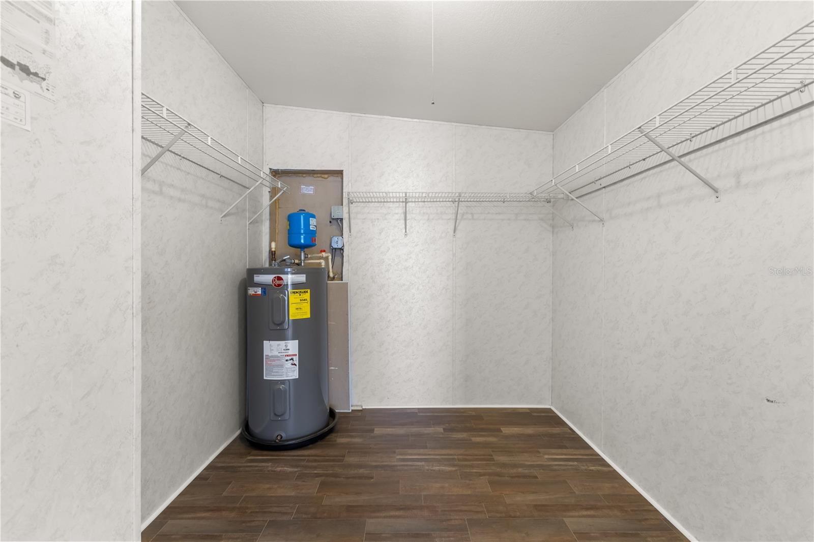 Image 25 of 45 For 17237 17th Circle