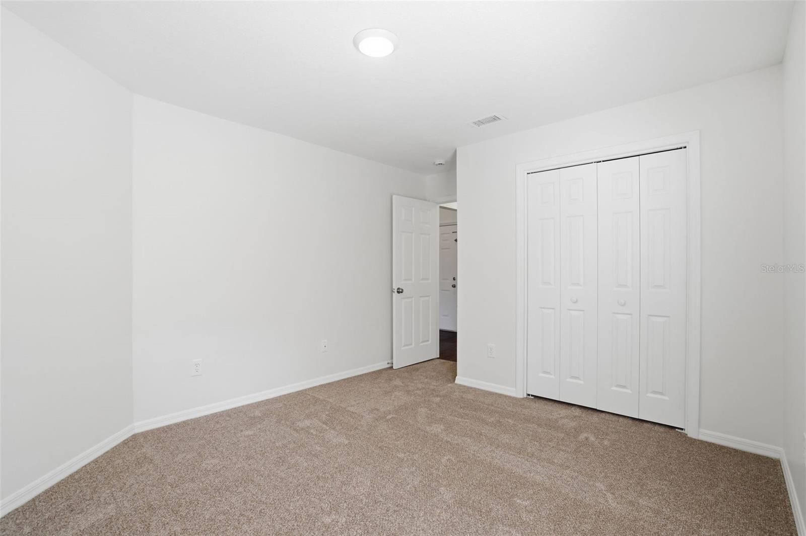 Image 13 of 32 For 522 Beth Ann Street