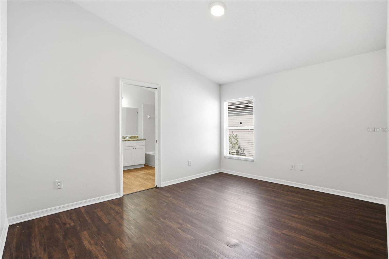 Image 27 of 32 For 522 Beth Ann Street