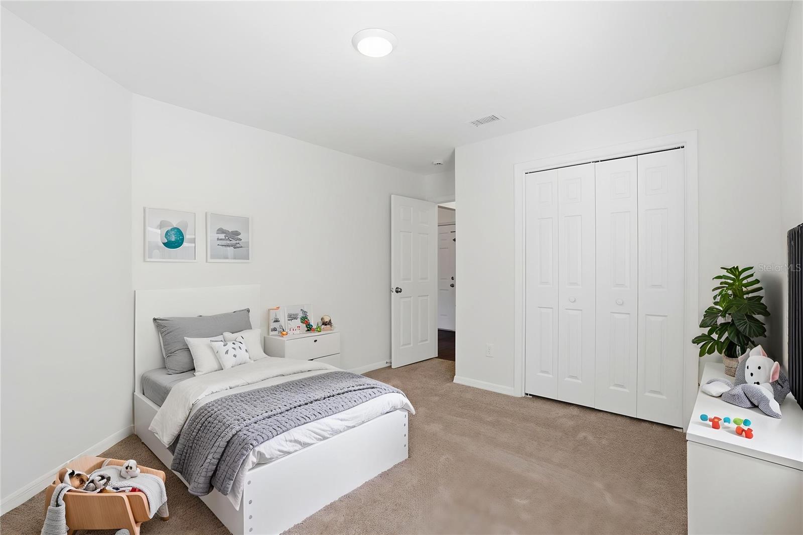 Image 8 of 32 For 522 Beth Ann Street