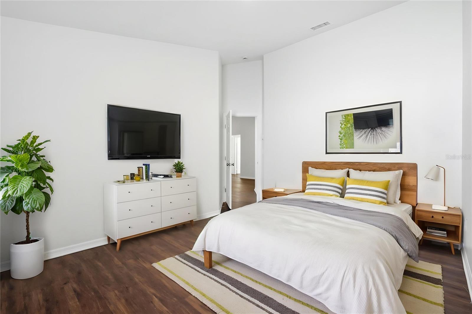 Image 9 of 32 For 522 Beth Ann Street