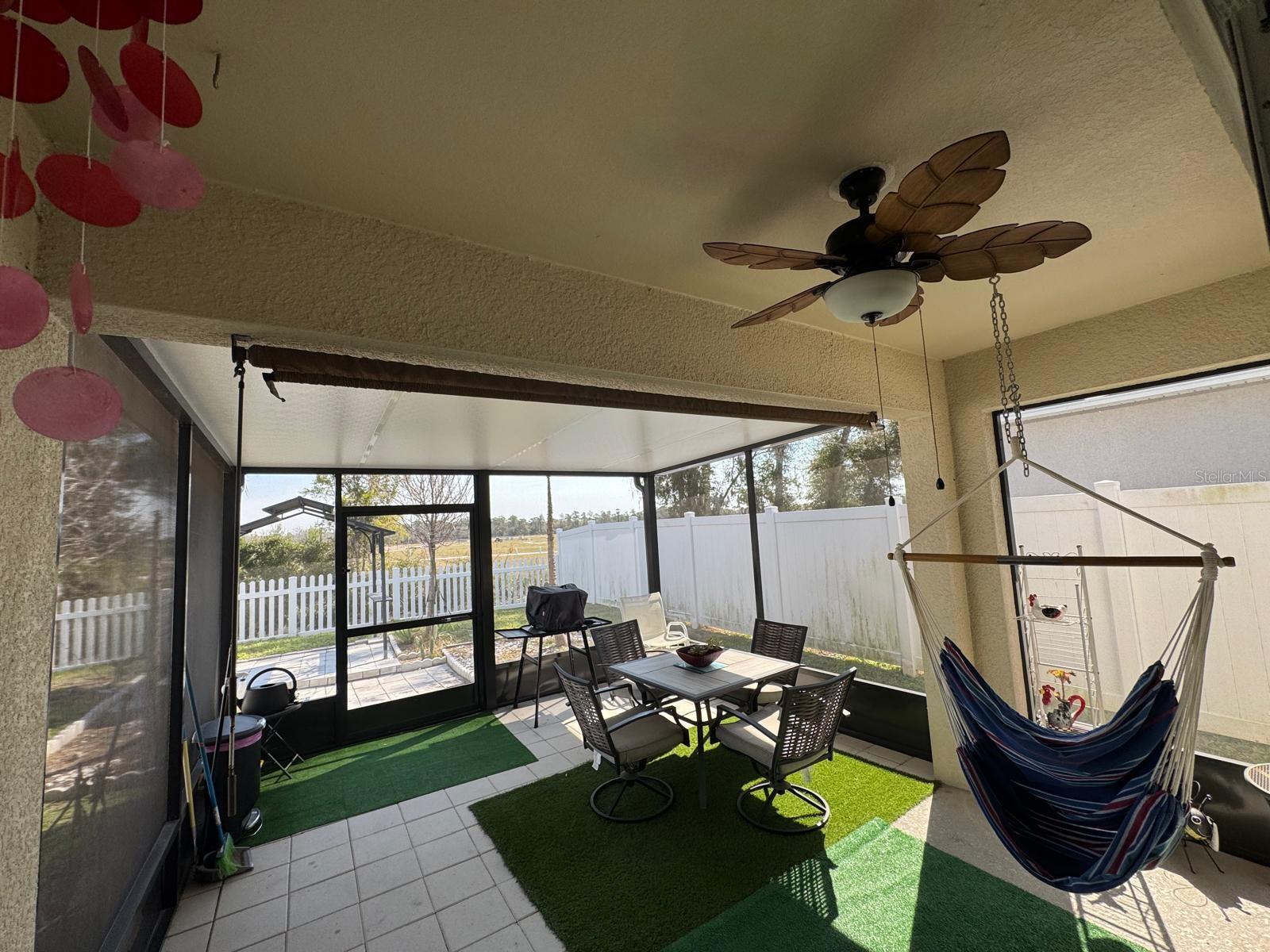 Image 19 of 30 For 916 August Sky Drive E