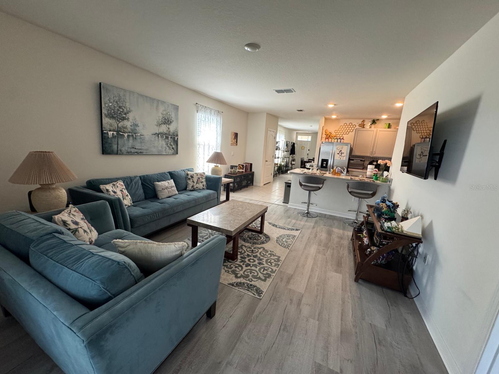 Image 5 of 30 For 916 August Sky Drive E