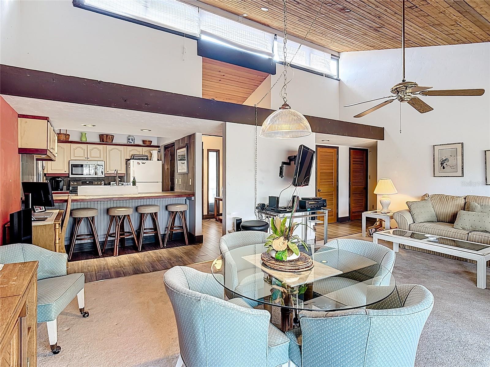 Image 15 of 38 For 4196 Abbey Court 4196