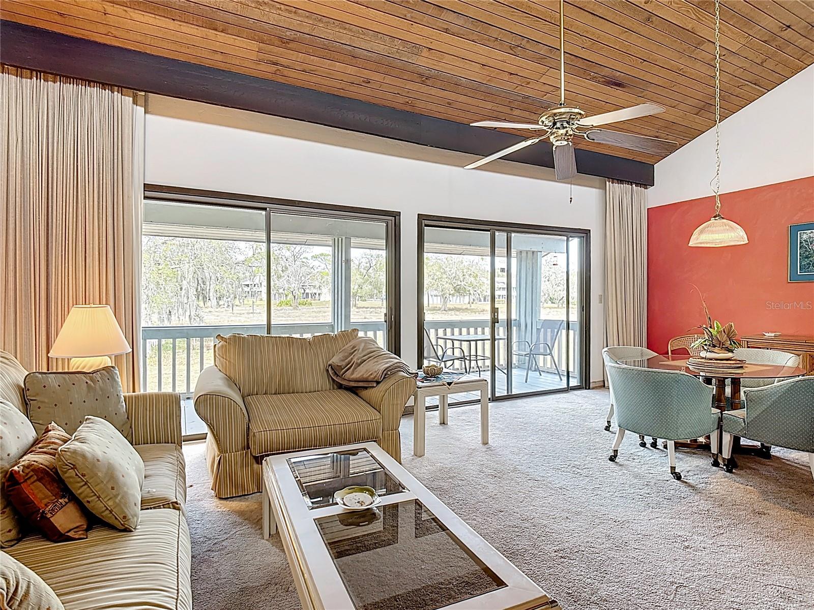 Image 17 of 38 For 4196 Abbey Court 4196