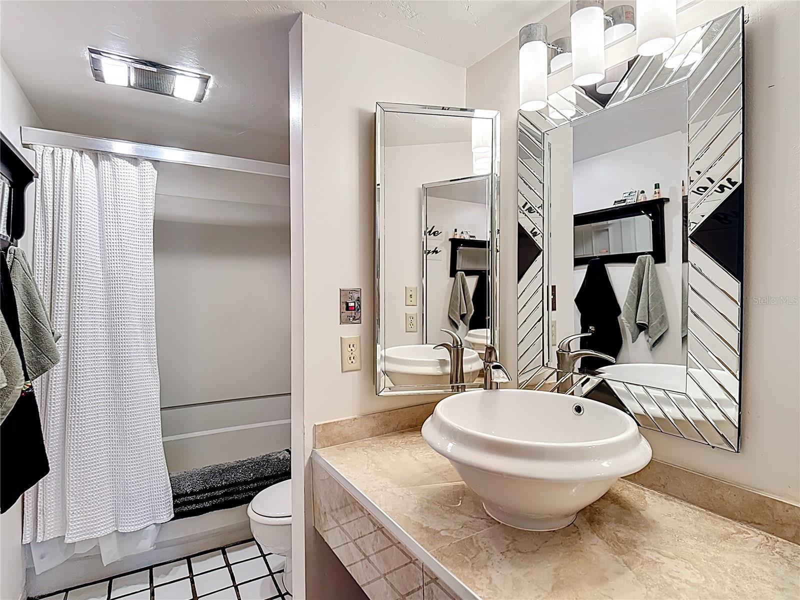 Image 27 of 38 For 4196 Abbey Court 4196