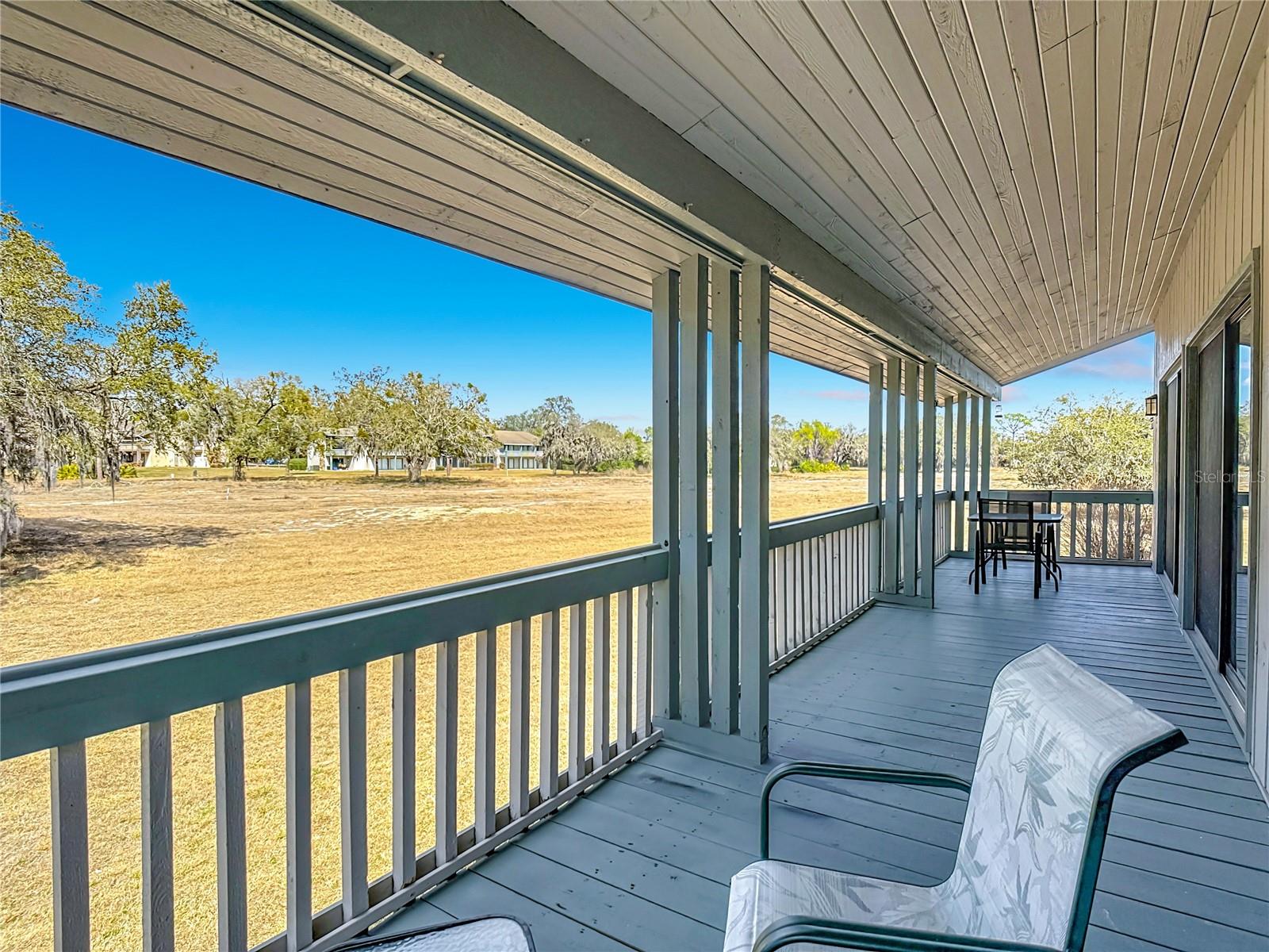 Image 5 of 38 For 4196 Abbey Court 4196