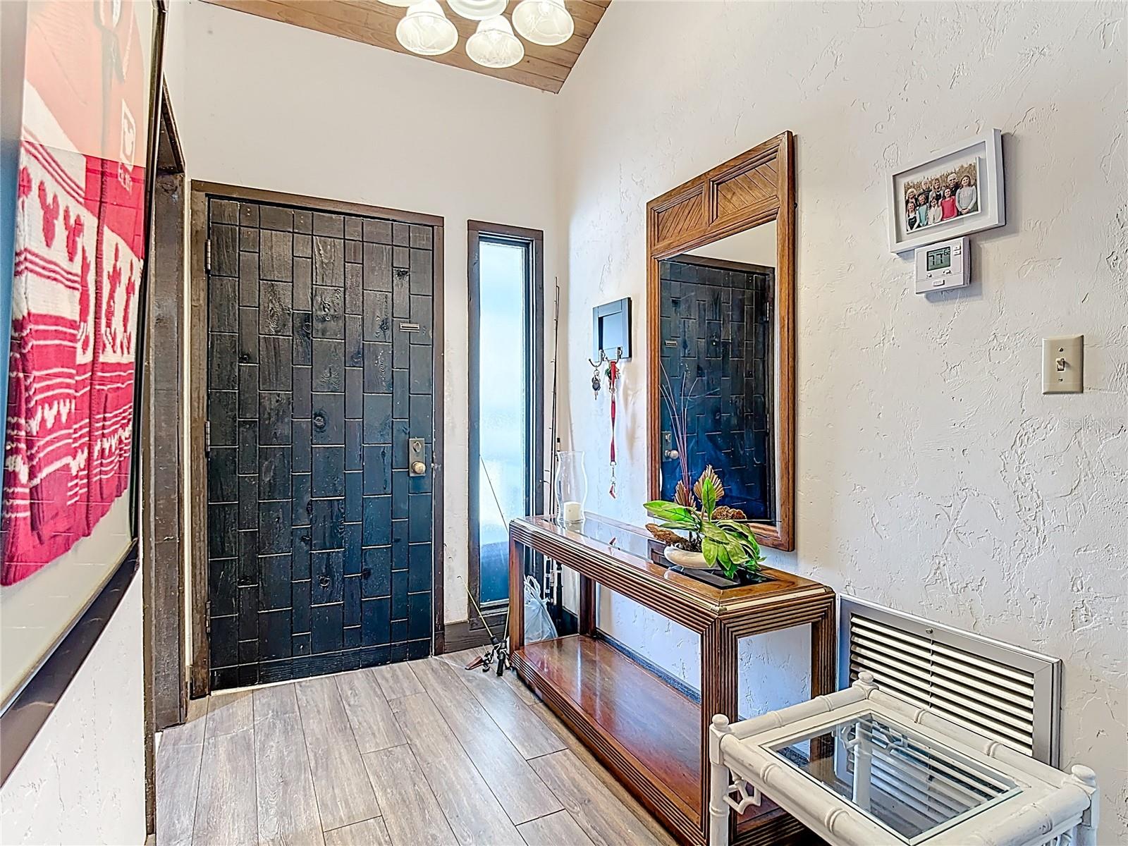 Image 7 of 38 For 4196 Abbey Court 4196