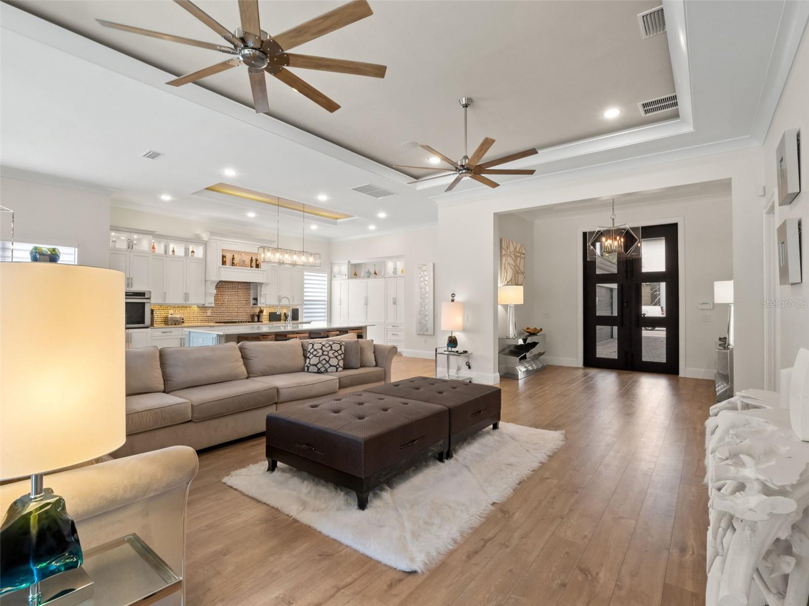 Image 9 of 51 For 8182 Valhalla Terrace