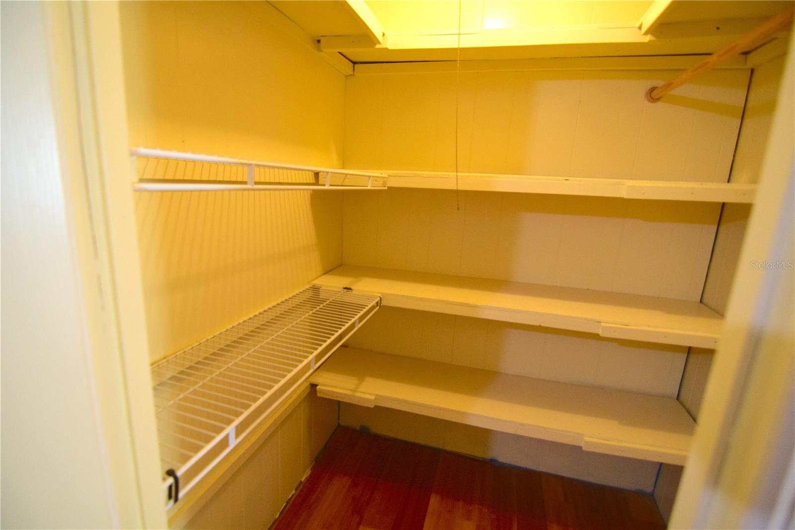 Image 11 of 35 For 3610 Jamaica Circle