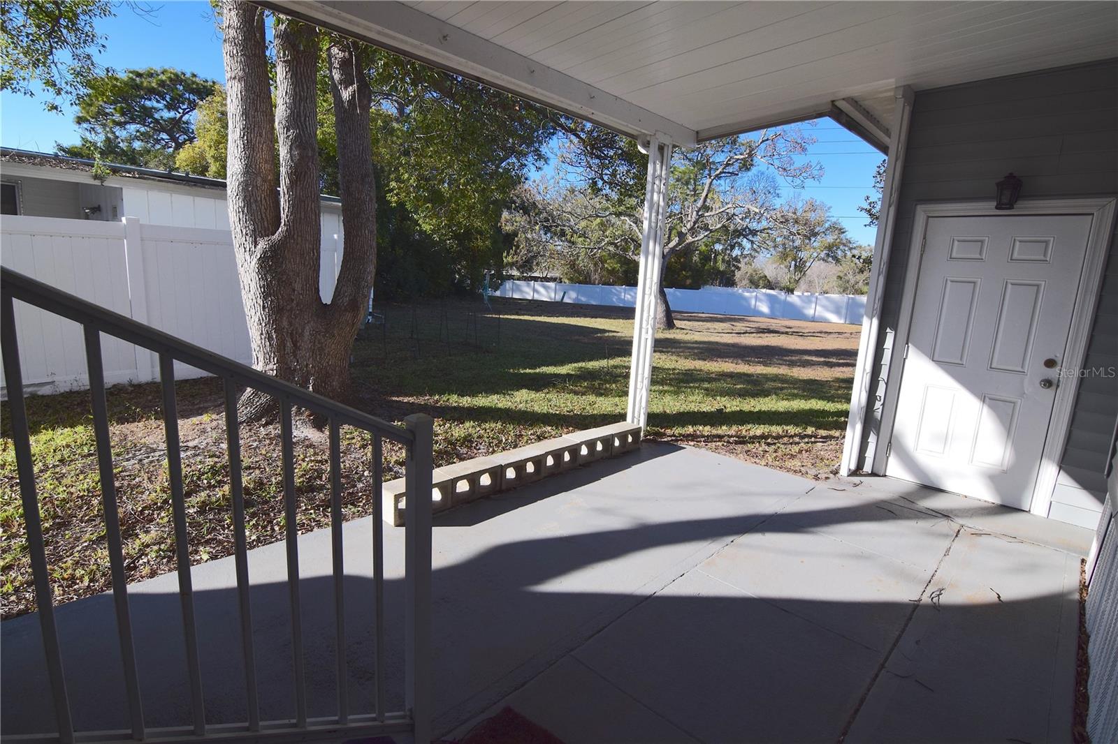 Image 16 of 35 For 3610 Jamaica Circle