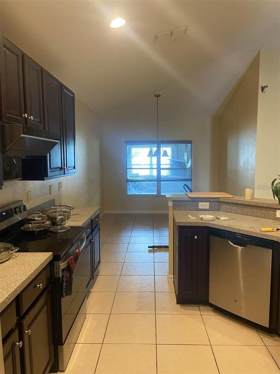 Image 7 of 21 For 10752 Clover Walk Drive