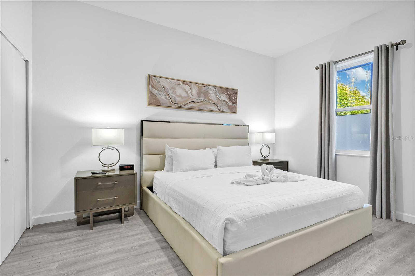 Image 7 of 10 For 396 Famagusta Drive