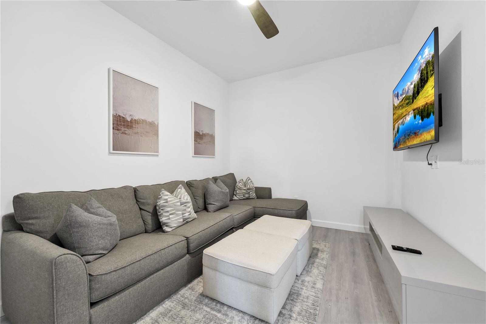 Image 9 of 10 For 396 Famagusta Drive