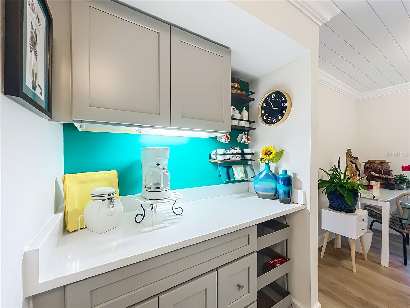 Image 10 of 52 For 200 Saint Andrews Boulevard 705