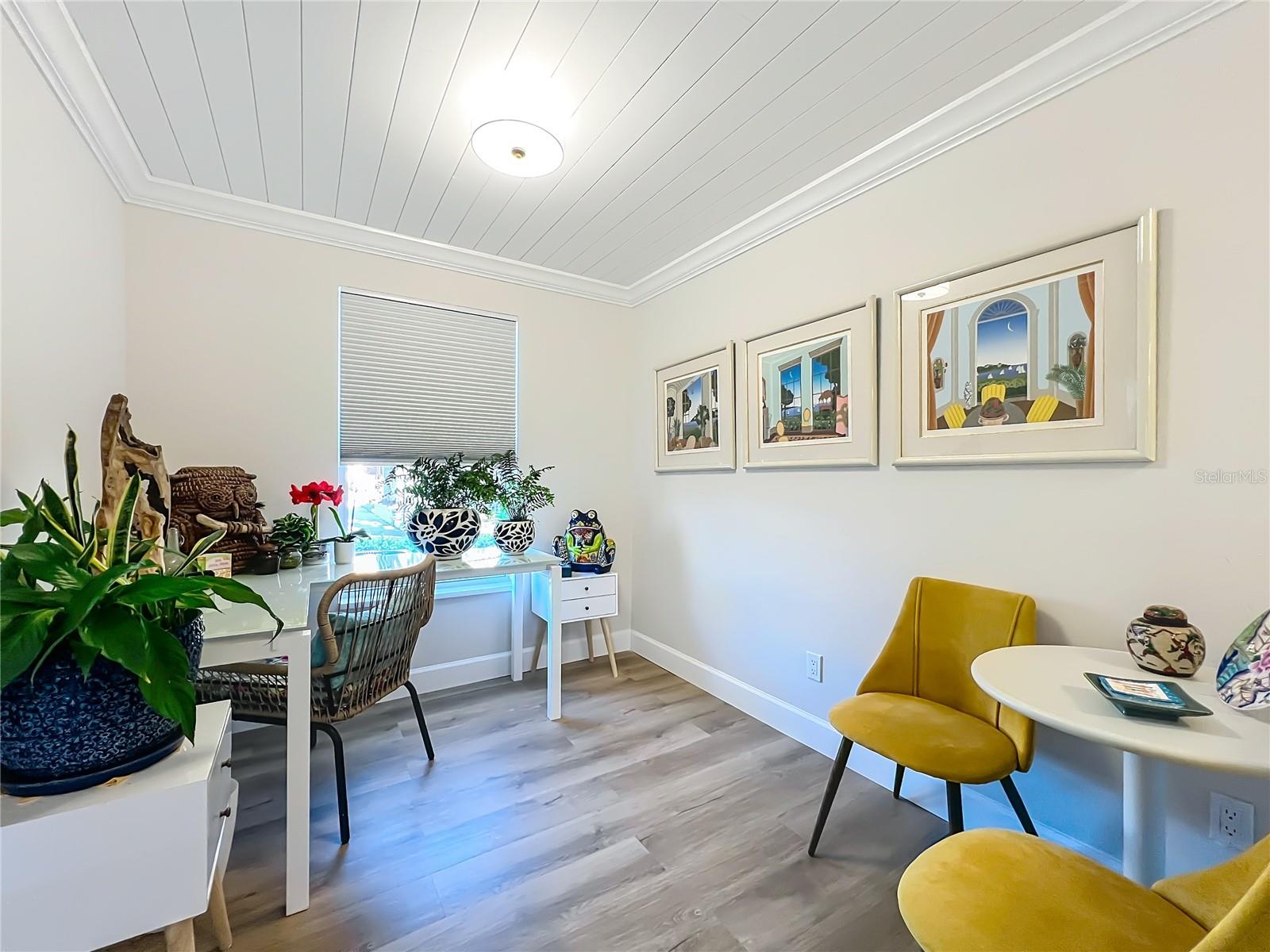 Image 13 of 52 For 200 Saint Andrews Boulevard 705