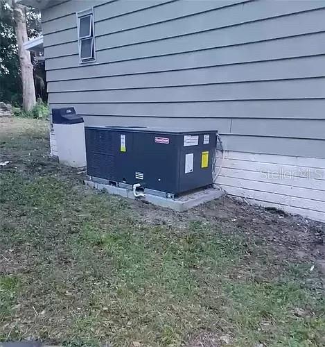 Image 3 of 5 For 7556 123rd Lane