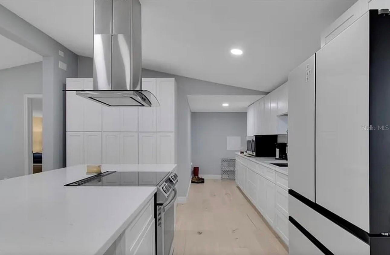 Image 6 of 21 For 5005 Nova Avenue