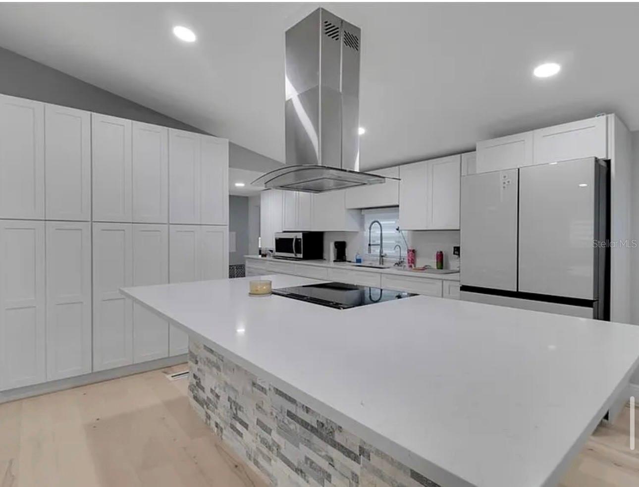 Image 7 of 21 For 5005 Nova Avenue