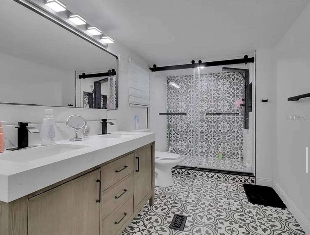 Image 9 of 21 For 5005 Nova Avenue