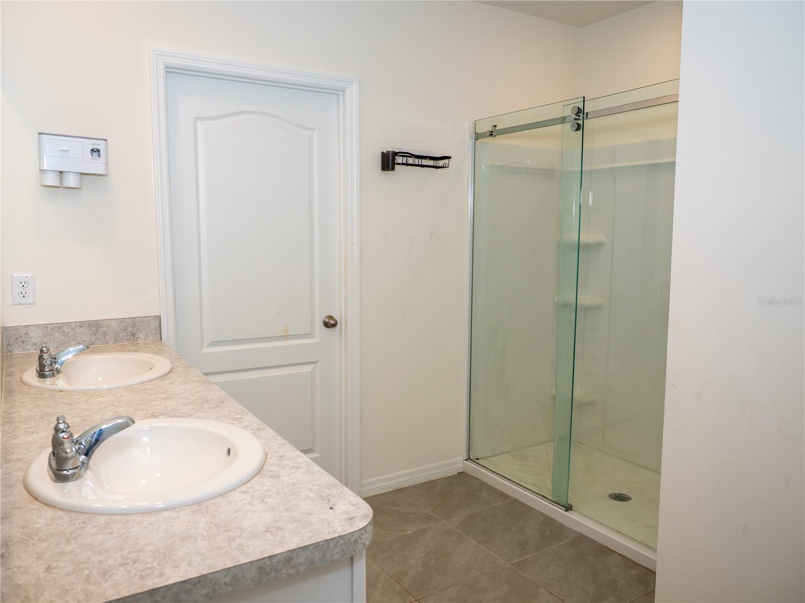 Image 14 of 48 For 41 Dorset Drive