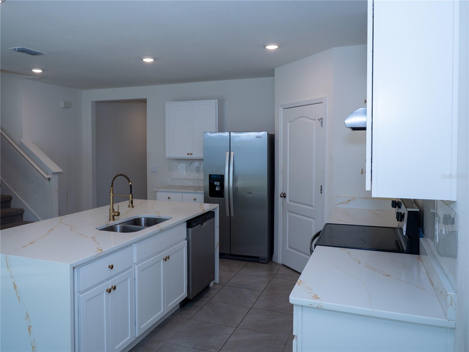 Image 7 of 48 For 41 Dorset Drive