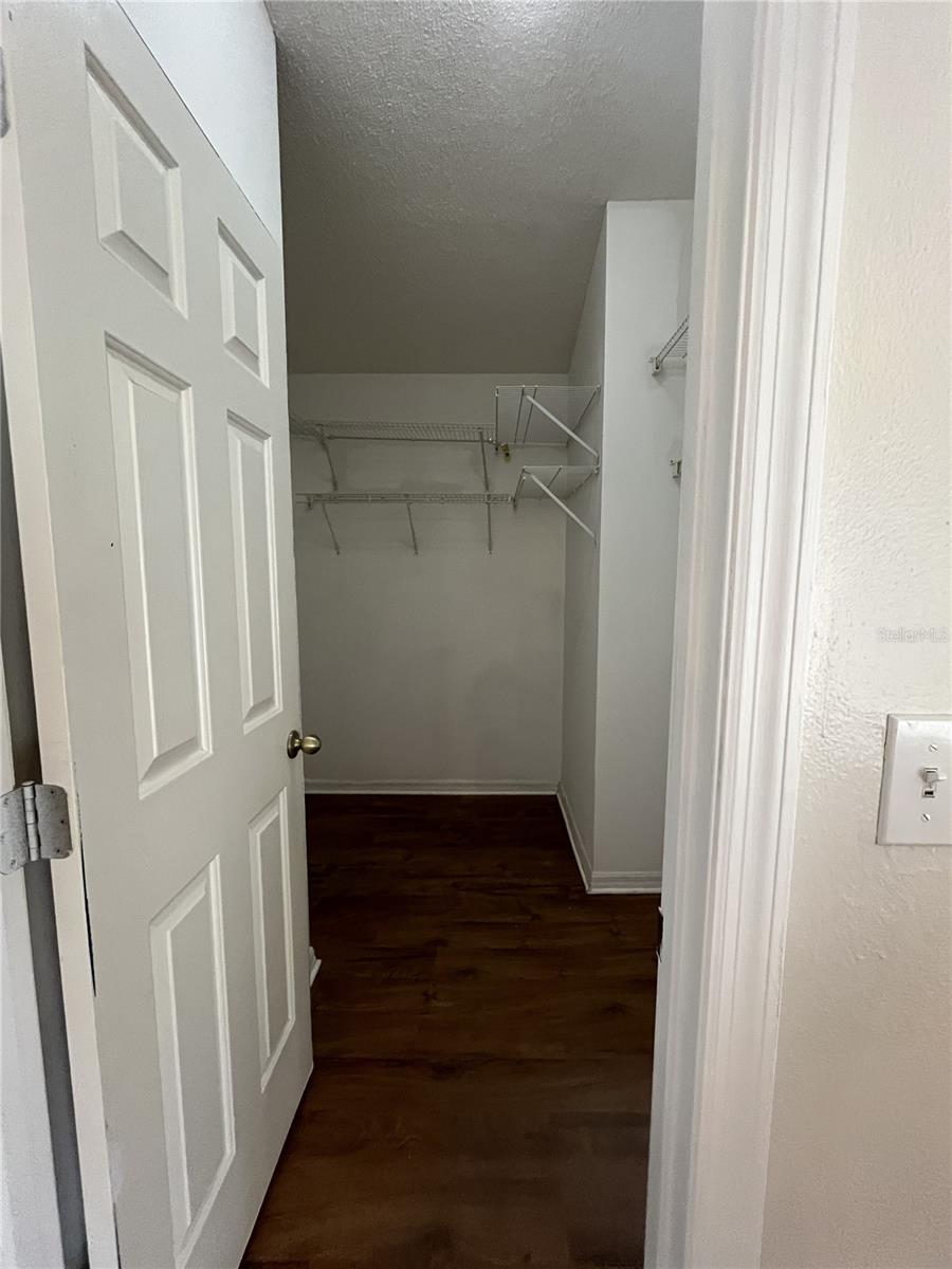 Image 13 of 22 For 12412 Castlemain Trail