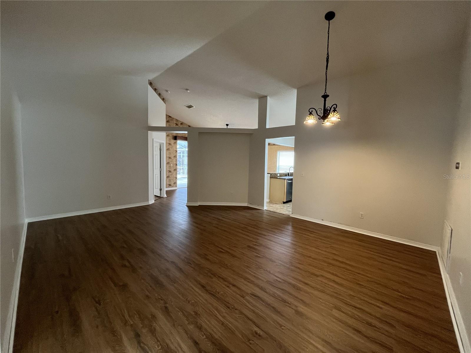 Image 2 of 22 For 12412 Castlemain Trail