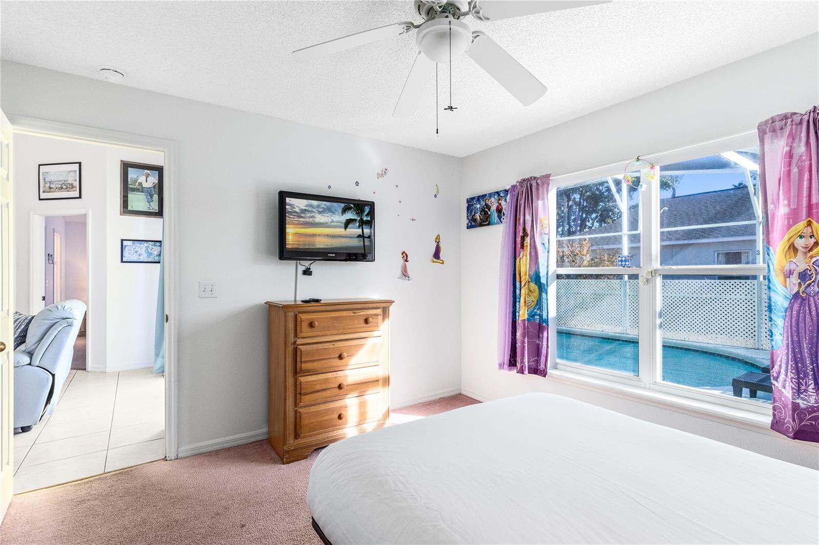 Image 15 of 30 For 17546 Silver Creek Court