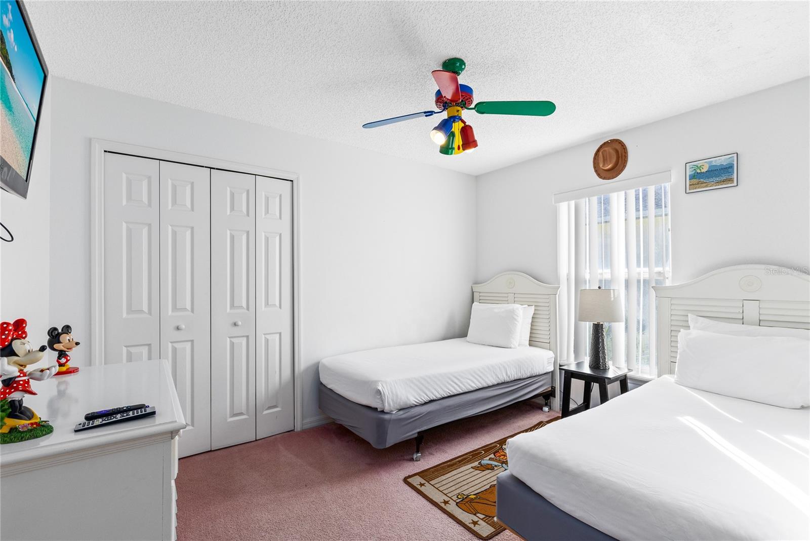 Image 16 of 30 For 17546 Silver Creek Court