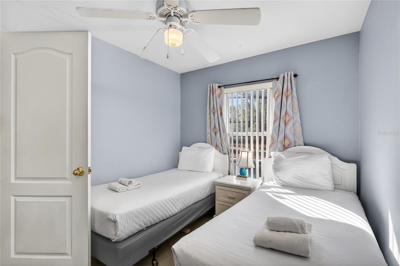 Image 16 of 34 For 489 Scrub Jay Way