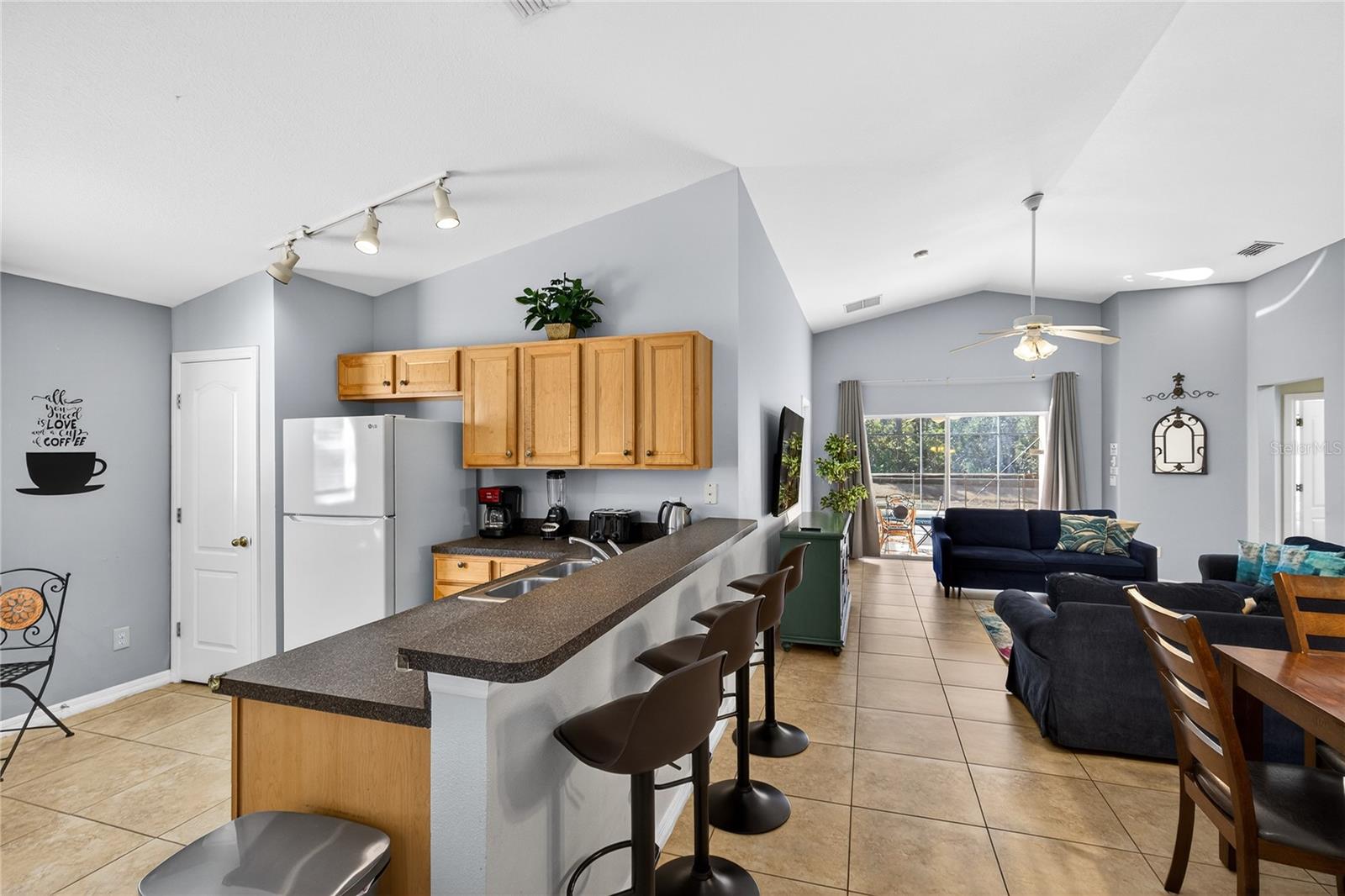 Image 7 of 34 For 489 Scrub Jay Way