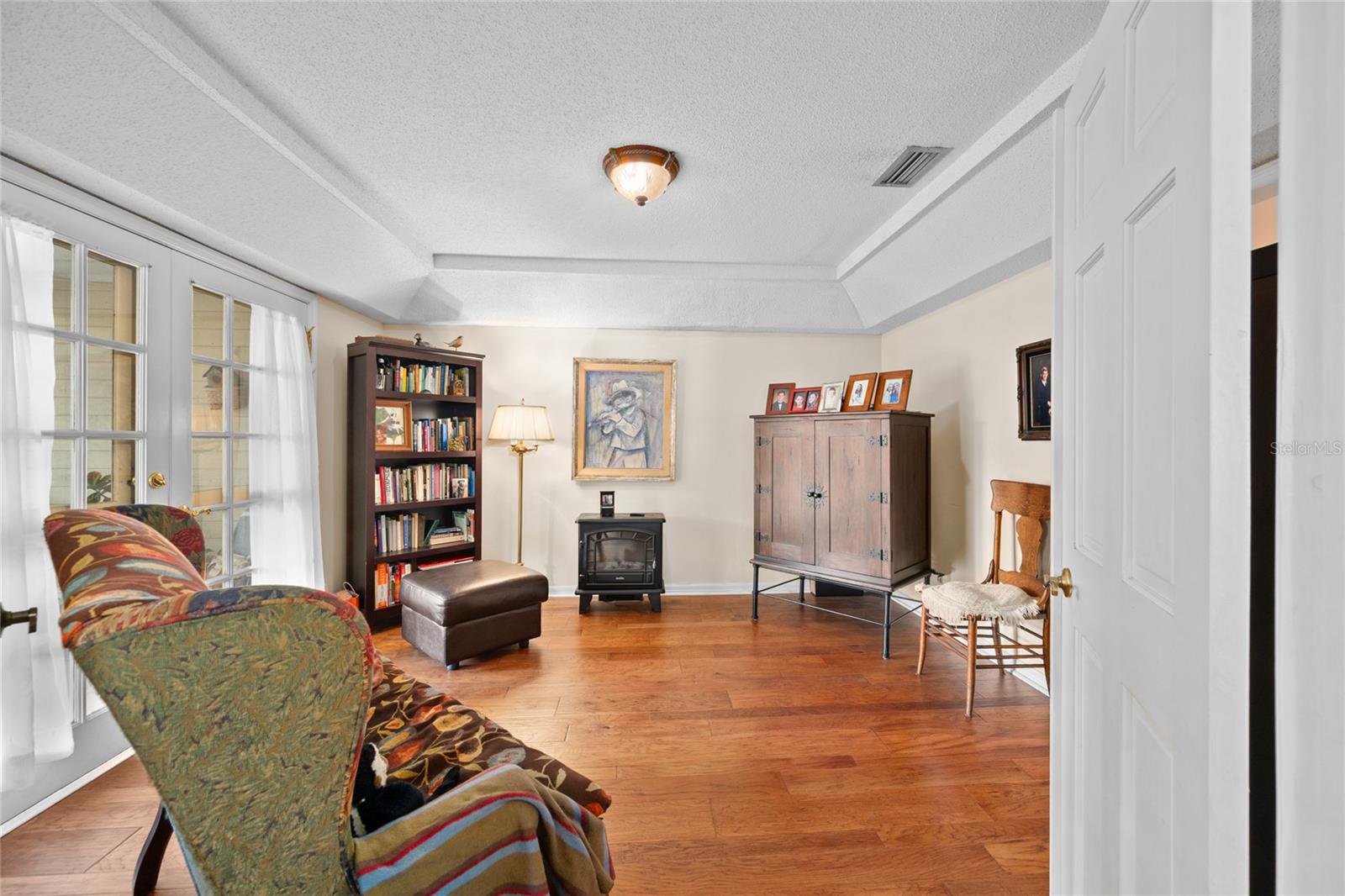 Image 11 of 45 For 2132 Palm Vista Drive